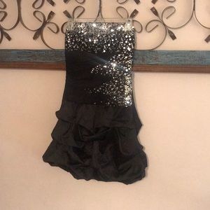 Black sequin party dress